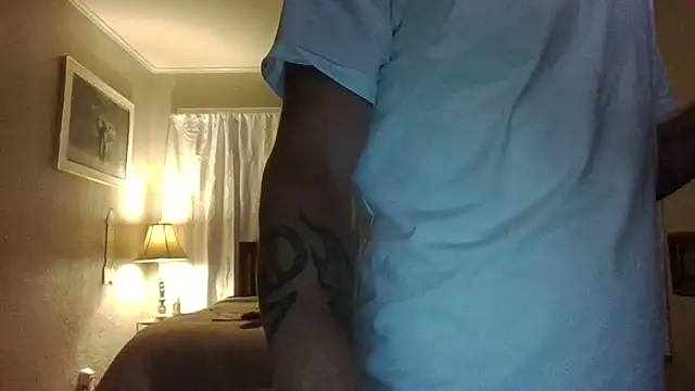 Snapshot of biggzee6 chatting on 2, 5, 2026 biggzee6 online show from 2, 5, 2026
