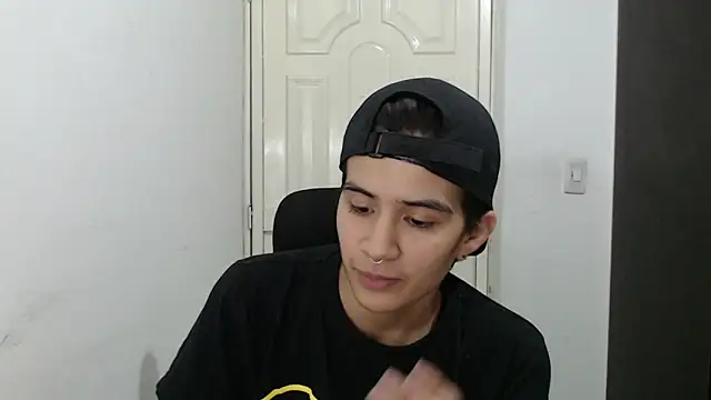 Snapshot of Dha_lia0 chatting on 20, 1, 2025 Dha lia0 online show from 20, 1, 2025