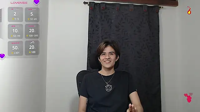 Snapshot of Dha_lia0 chatting on 17, 2, 2025 Dha lia0 online show from 17, 2, 2025