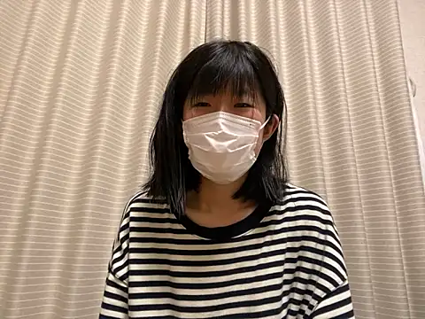 Snapshot of riri_riri_jp chatting on 4, 3, 2025 riri riri jp online show from 4, 3, 2025