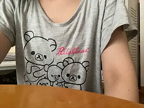 Snapshot of riri_riri_jp chatting on 19, 9, 2025 riri riri jp online show from 19, 9, 2025