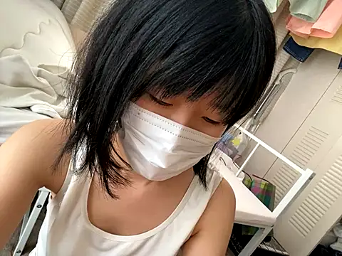 Snapshot of riri_riri_jp chatting on 13, 10, 2025 riri riri jp online show from 13, 10, 2025