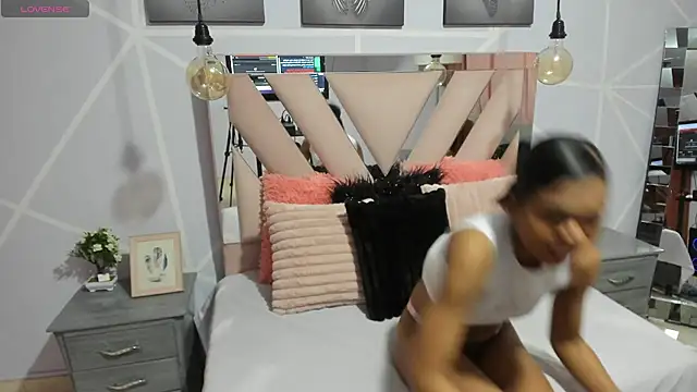 Gletty noa online show from 12, 3, 2025