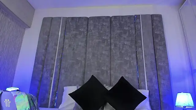 Snapshot of ValeriaOrtega chatting on 7, 10, 2025 ValeriaOrtega online show from 7, 10, 2025