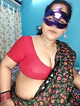 hevensex143 online show from 13, 2, 2026