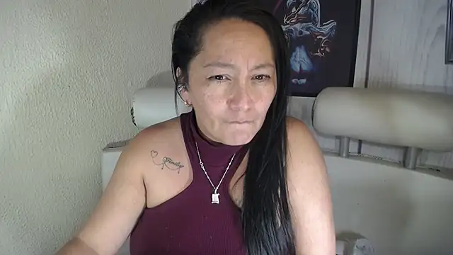 Snapshot of JULIANAWET69 chatting on 12, 1, 2025 JULIANAWET69 online show from 12, 1, 2025