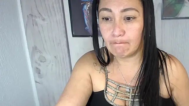 Snapshot of JULIANAWET69 chatting on 29, 11, 2025 JULIANAWET69 online show from 29, 11, 2025