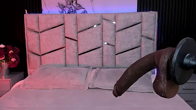 Gigidoll online show from 14, 11, 2025