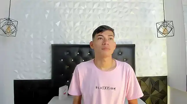 JackeOwens online show from 5, 3, 2025