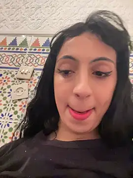 Snapshot of majdolin78 chatting on 20, 2, 2025 majdolin78 online show from 20, 2, 2025