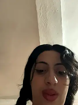 Snapshot of majdolin78 chatting on 1, 11, 2025 majdolin78 online show from 1, 11, 2025