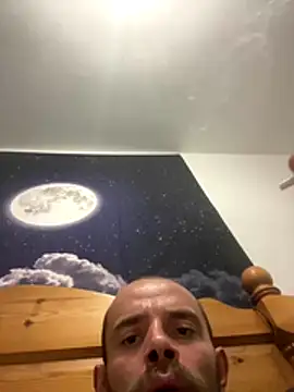 Snapshot of wyattstone chatting on 17, 10, 2025 wyattstone online show from 17, 10, 2025