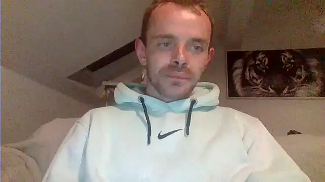 Snapshot of wyattstone chatting on 11, 4, 2026 wyattstone online show from 11, 4, 2026