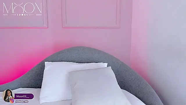 Snapshot of tatii_moon chatting on 31, 3, 2026 tatii moon online show from 31, 3, 2026