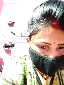 Snapshot of Bhavya_Bhan chatting on 1, 2, 2025 Bhavya Bhan online show from 1, 2, 2025