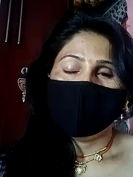 Snapshot of Bhavya_Bhan chatting on 28, 2, 2025 Bhavya Bhan online show from 28, 2, 2025