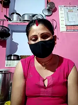 Snapshot of Bhavya_Bhan chatting on 4, 3, 2025 Bhavya Bhan online show from 4, 3, 2025