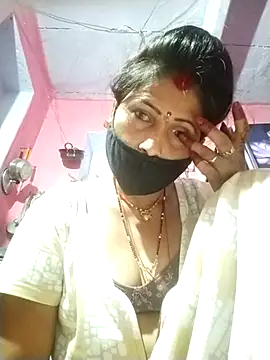 Snapshot of Bhavya_Bhan chatting on 11, 10, 2025 Bhavya Bhan online show from 11, 10, 2025