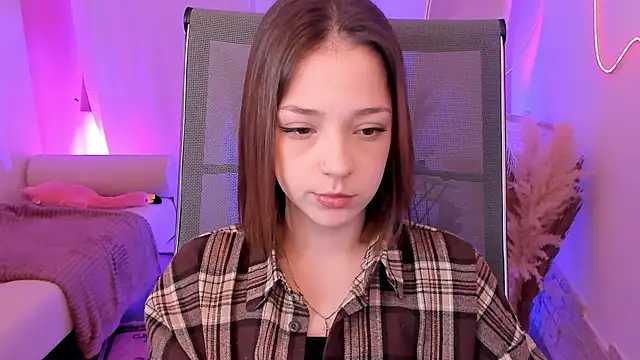 PamBeesly online show from 16, 12, 2025