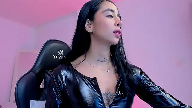 sophierooy22 online show from 24, 5, 2026