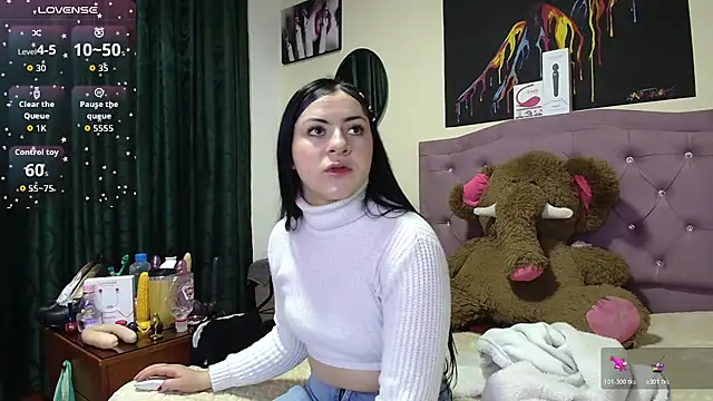 Emmie Hot online show from 27, 2, 2026