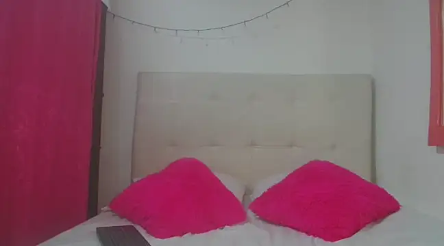 monica-vega online show from 11, 2, 2025