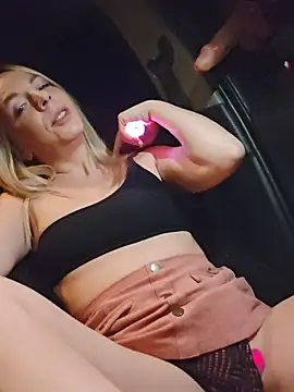 Snapshot of SweetyNinaOff1 chatting on 16, 2, 2026 SweetyNinaOff1 online show from 16, 2, 2026