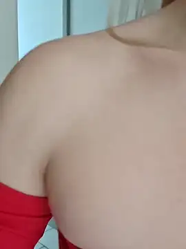 Snapshot of SweetyNinaOff1 chatting on 7, 3, 2026 SweetyNinaOff1 online show from 7, 3, 2026