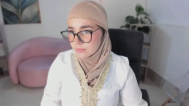 Ayha khalaf online show from 30, 11, 2025