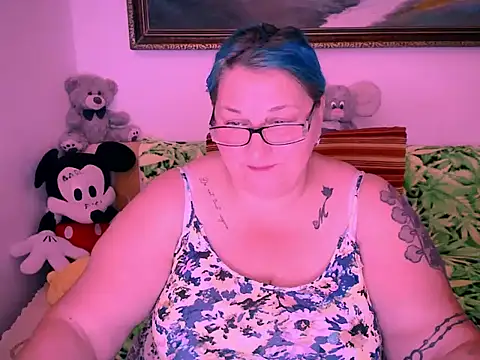 mayamayx online show from 9, 10, 2025