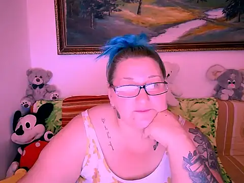 mayamayx online show from 10, 10, 2025