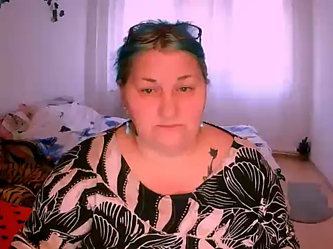 Snapshot of mayamayx chatting on 18, 1, 2026 mayamayx online show from 18, 1, 2026