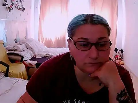 mayamayx online show from 19, 5, 2026