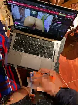 Snapshot of elviolagays91 chatting on 19, 2, 2025 elviolagays91 online show from 19, 2, 2025