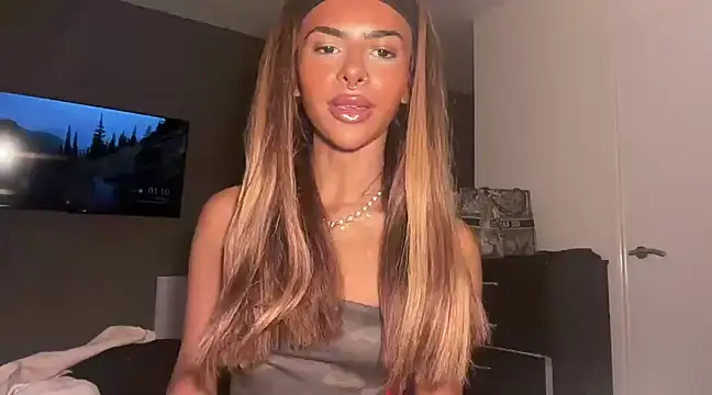 Snapshot of AngelFaye chatting on 1, 3, 2025 AngelFaye online show from 1, 3, 2025