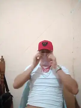 LuisMex1998 online show from 4, 11, 2025