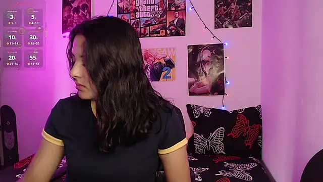 Snapshot of Tina_4_Charlie chatting on 8, 2, 2025 Tina 4 Charlie online show from 8, 2, 2025