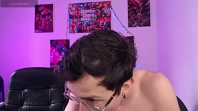 Snapshot of Tina_4_Charlie chatting on 9, 2, 2025 Tina 4 Charlie online show from 9, 2, 2025