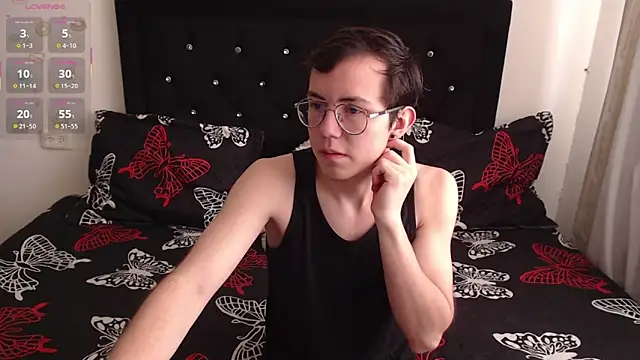 Snapshot of Tina_4_Charlie chatting on 15, 3, 2025 Tina 4 Charlie online show from 15, 3, 2025