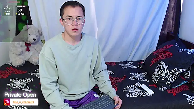 Snapshot of Tina_4_Charlie chatting on 20, 9, 2025 Tina 4 Charlie online show from 20, 9, 2025