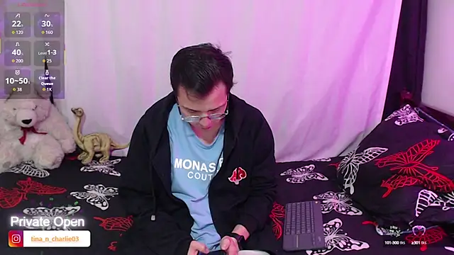 Snapshot of Tina_4_Charlie chatting on 30, 9, 2025 Tina 4 Charlie online show from 30, 9, 2025