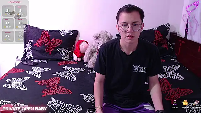 Snapshot of Tina_4_Charlie chatting on 23, 10, 2025 Tina 4 Charlie online show from 23, 10, 2025