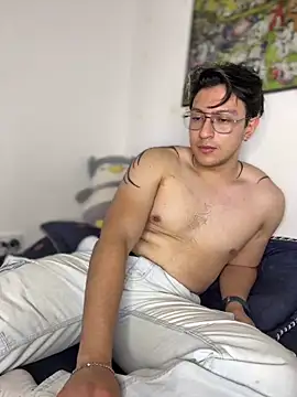 Snapshot of Amon__ashford chatting on 3, 4, 2026 Amon ashford online show from 3, 4, 2026