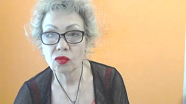 NessyJenixs online show from 16, 4, 2026