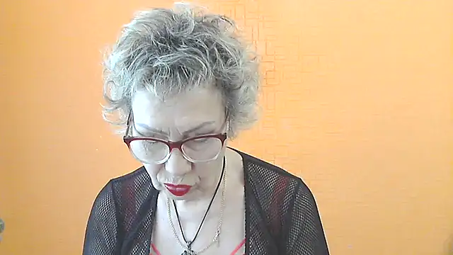 Snapshot of NessyJenixs chatting on 9, 5, 2026 NessyJenixs online show from 9, 5, 2026