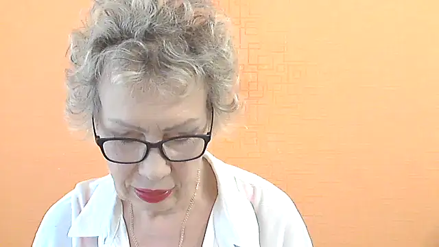 Snapshot of NessyJenixs chatting on 6, 8, 2026 NessyJenixs online show from 6, 8, 2026