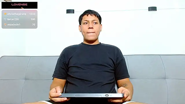 Tylerdrdn online show from 22, 11, 2025