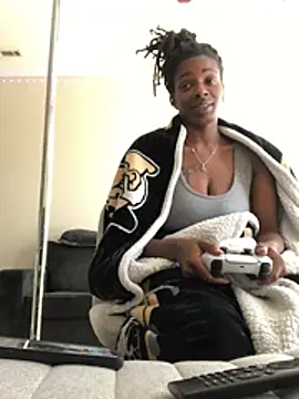 theprettysoles online show from 16, 4, 2026