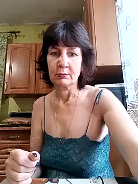 Laura Kiss online show from 20, 11, 2025