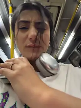 Snapshot of fiorella_paris chatting on 8, 3, 2026 fiorella paris online show from 8, 3, 2026